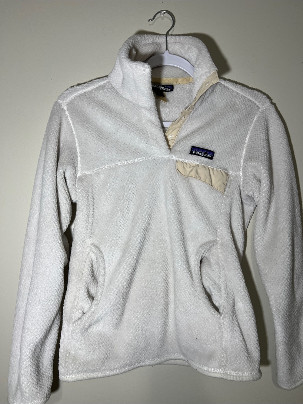 Patagonia Women’s Cream-Trim White Fleece Pullover